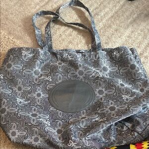 Sharif Gray and White Patterned Tote